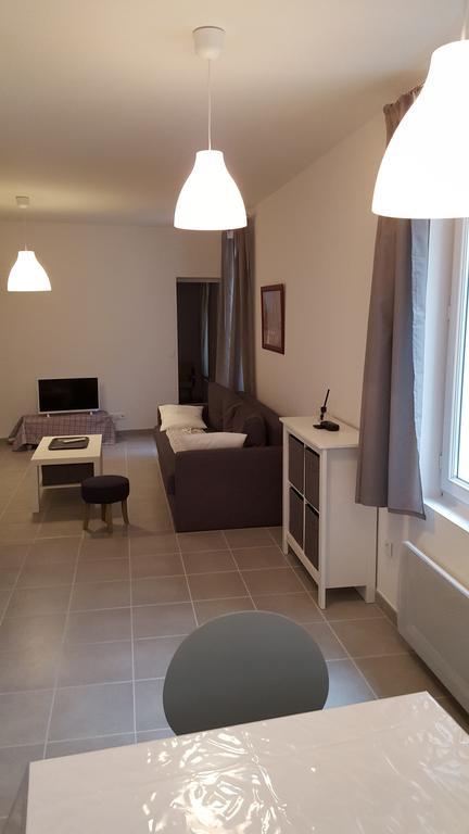 Colombe Apartment L'Isle-sur-la-Sorgue Exterior photo